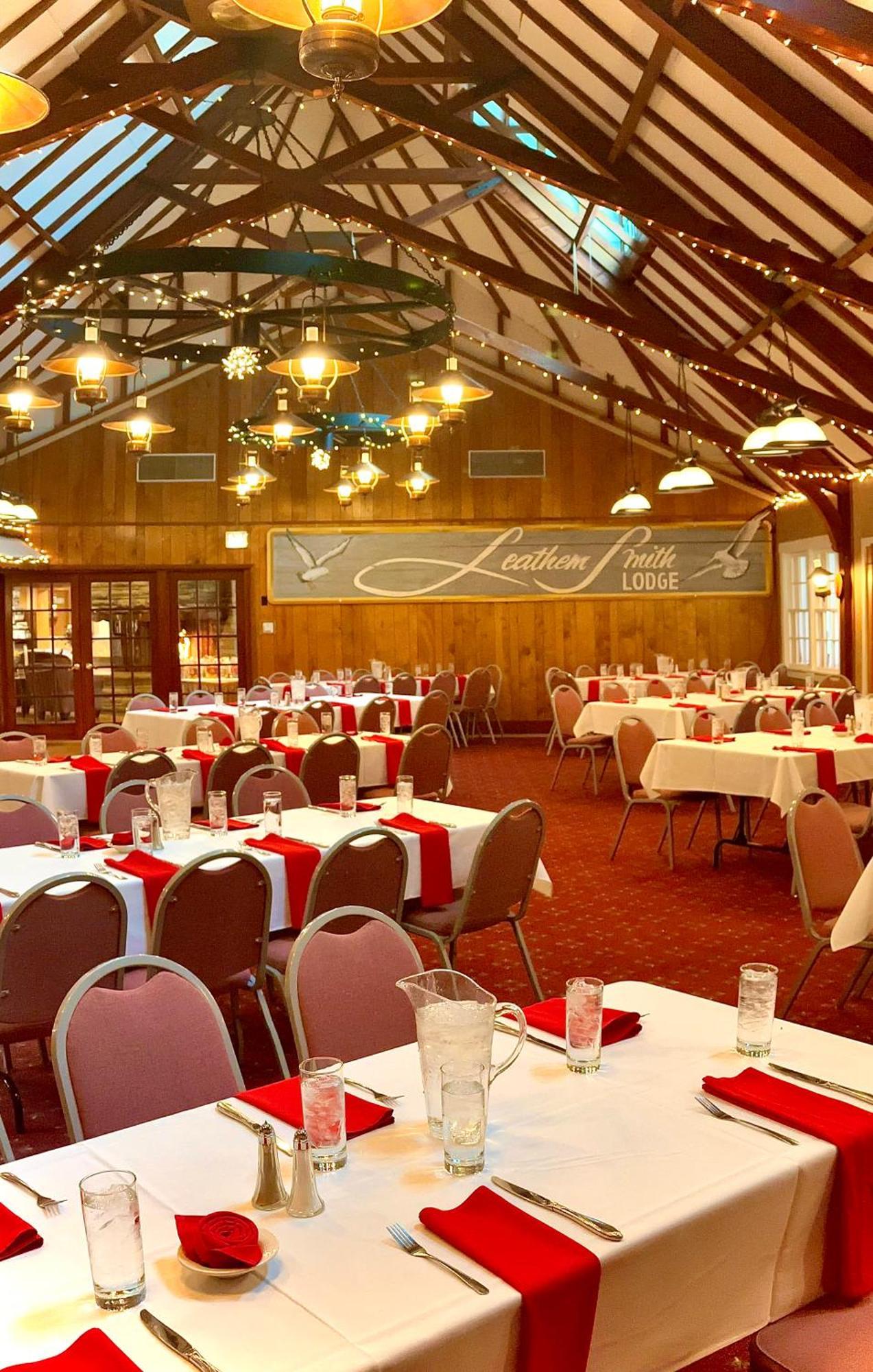 סטורג'און ביי The Lodge At Leathem Smith מראה חיצוני תמונה